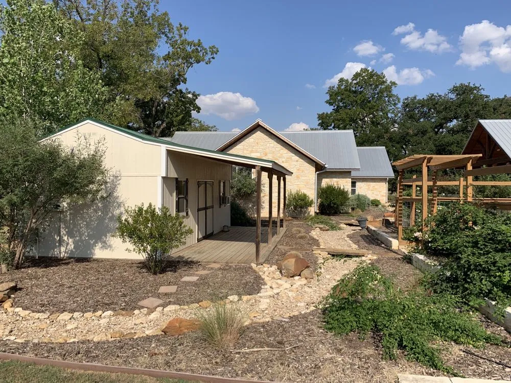 Affordable residential landscaping experts serving Elm Mott, TX - Gardens Unlimited