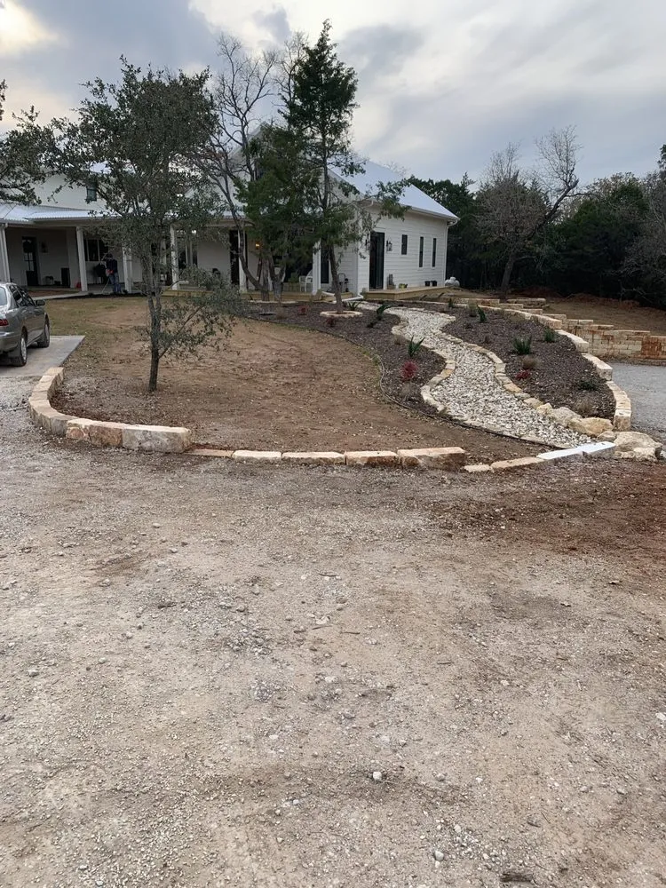 Reliable landscaping services for beautiful yards across Elm Mott, TX - Gardens Unlimited