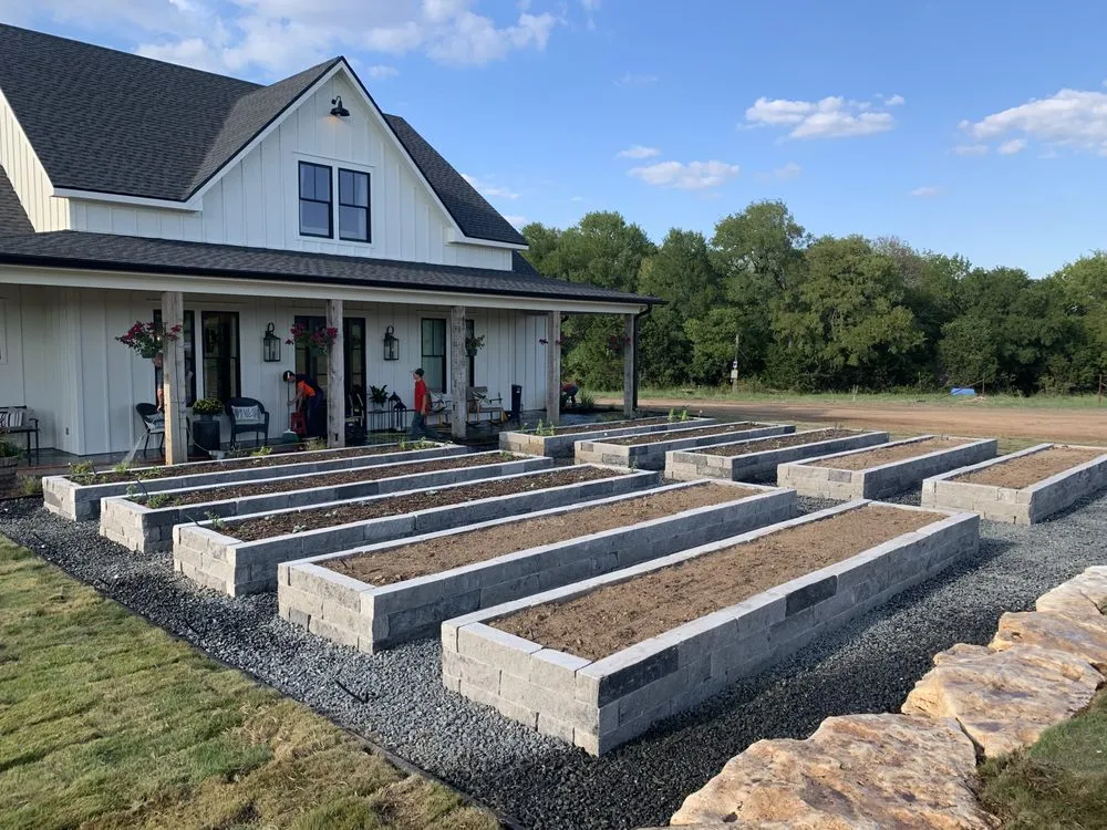 Trusted landscape design for beautiful yards across Elm Mott, TX - Gardens Unlimited