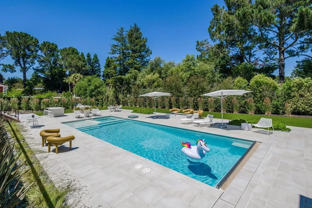 Expert lawn mowing service for homes across San Mateo, CA - GardenScapes