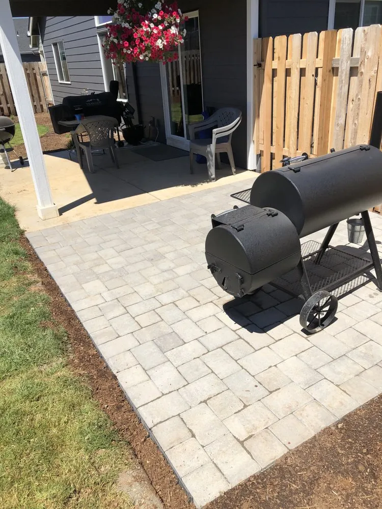 Affordable lawn mowing service for beautiful yards in Salem, OR by Gardner Landscape