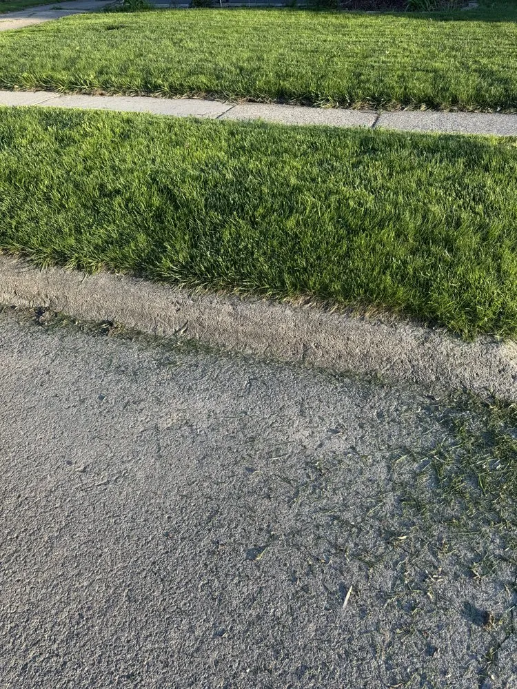 Trusted residential landscaping experts serving Detroit, MI - Gardner Lawn Care