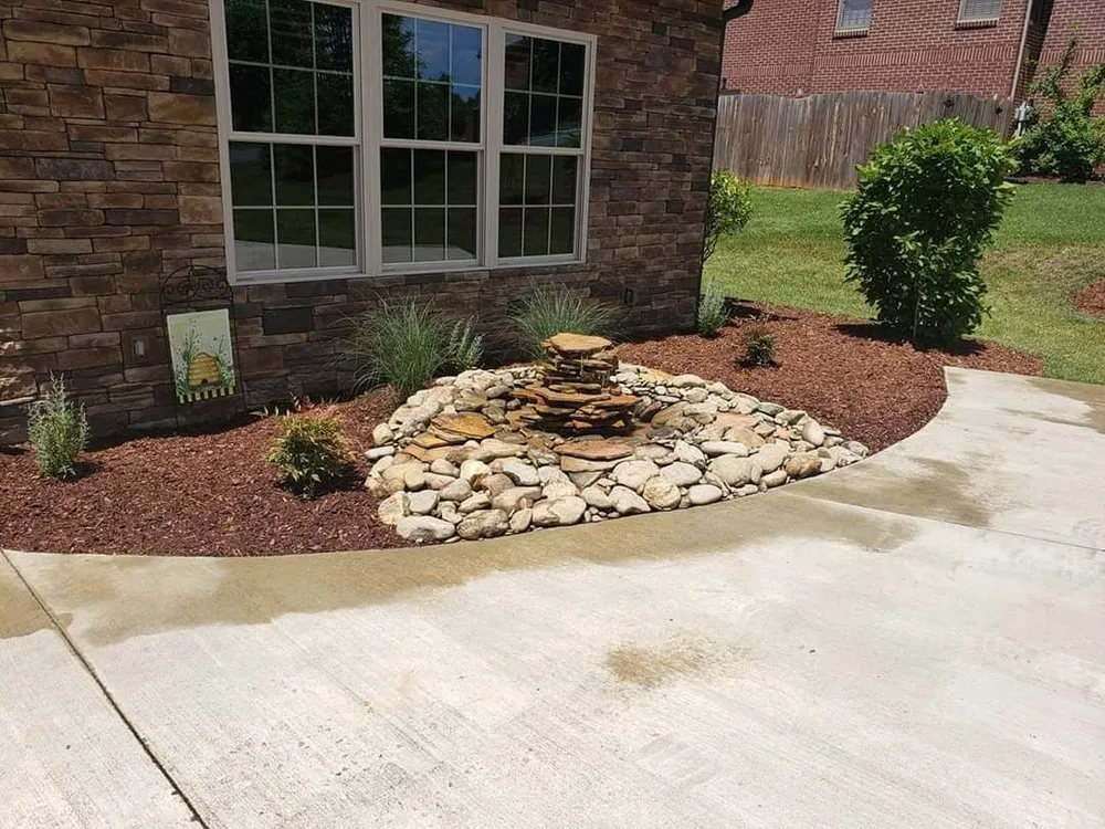 Expert yard cleanup service experts serving Marion, AR - Gardner Lawn Service