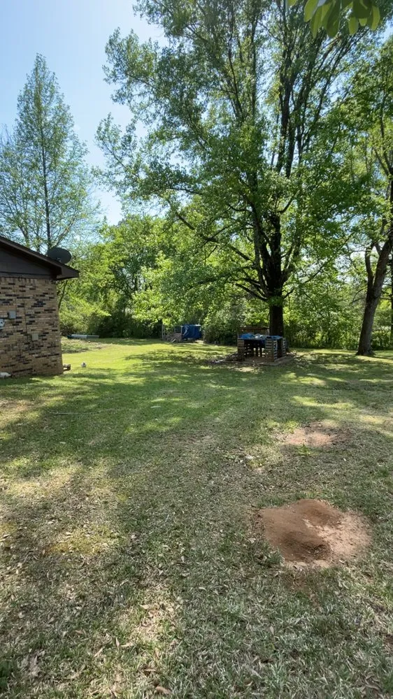 Affordable yard maintenance near you across New Albany, MS - Gardner Lawncare