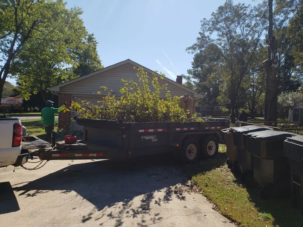 Custom garden landscaping experts serving Huntsville, AL - Gardner Tree Service