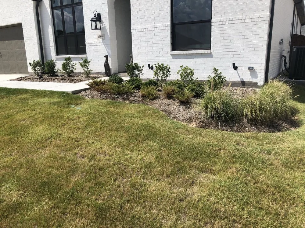 Reliable yard cleanup service in Fort Worth, TX - Gardner's Touch Lawn Care