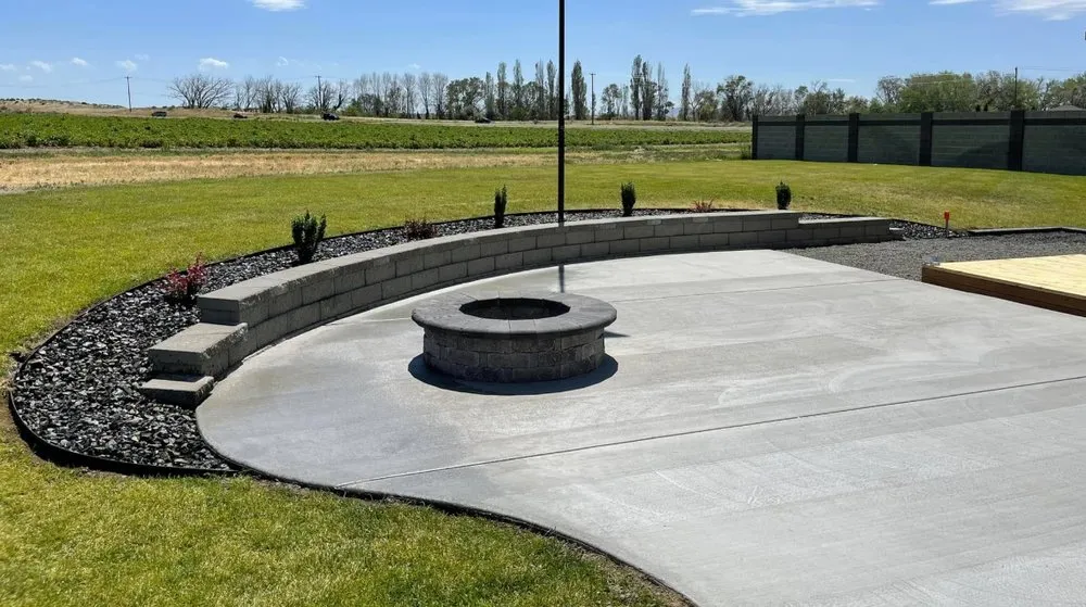 Top-rated yard cleanup service for year-round maintenance across Hinesville, GA - Gargoram Landscaping