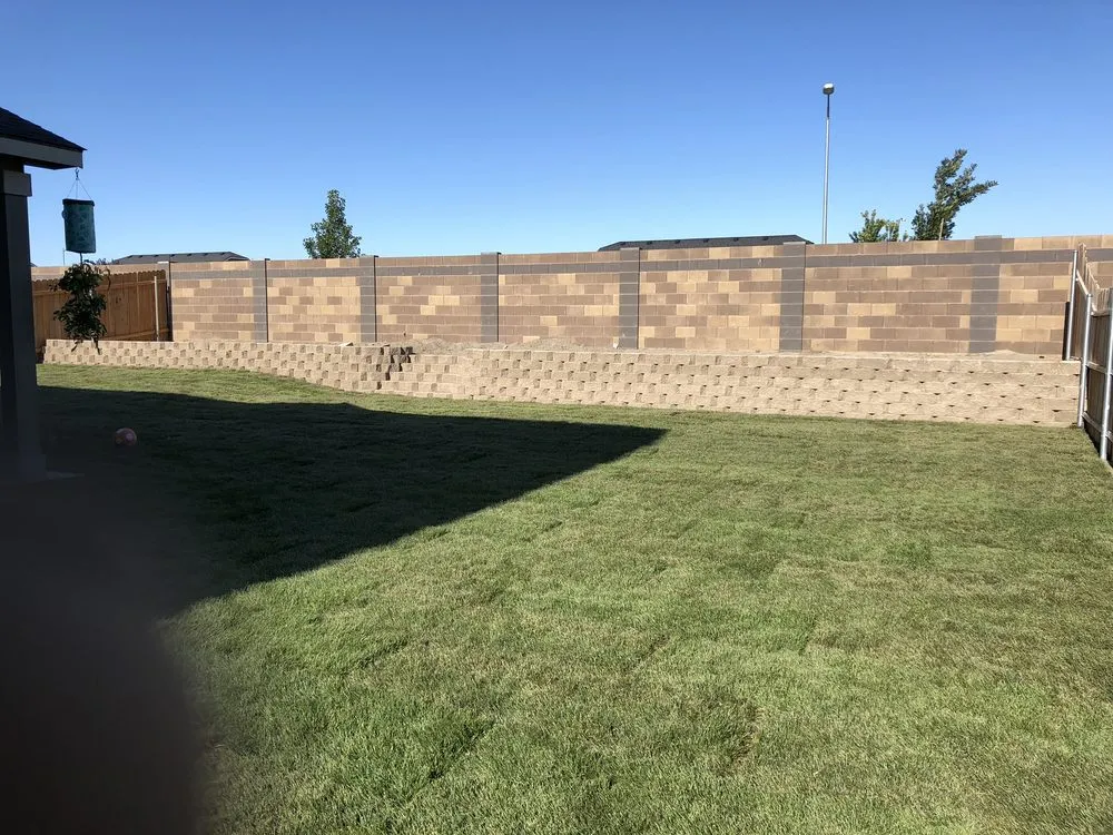 Expert garden landscaping with custom design in Kennewick, WA by Gargoram Landscaping