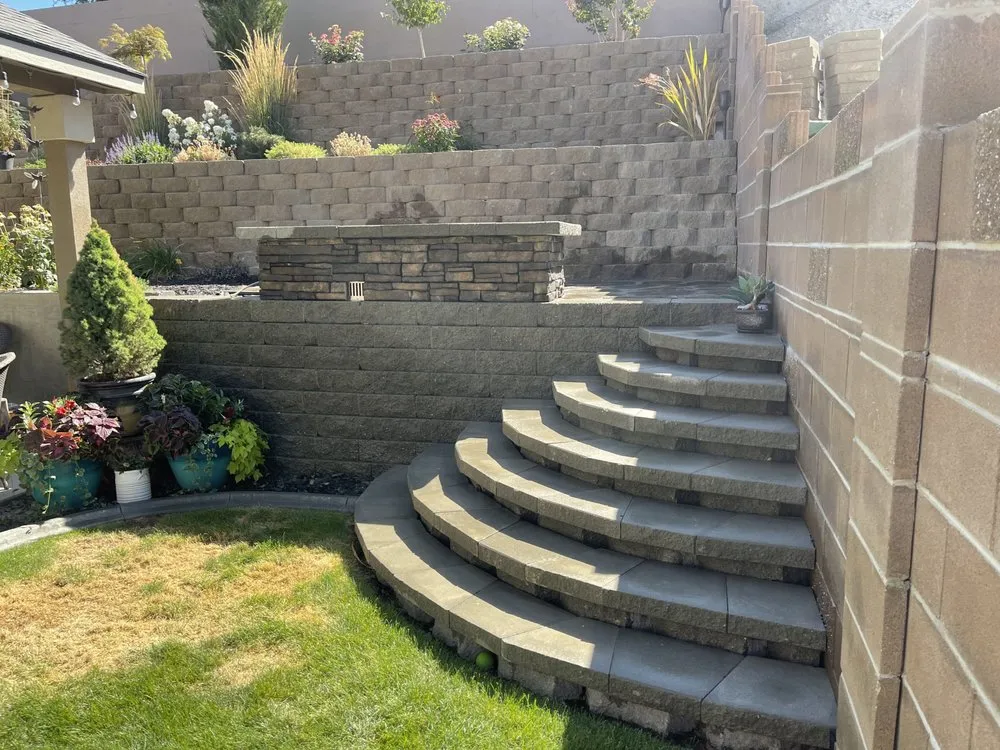 Local garden landscaping in Kennewick, WA - Gargoram Landscaping