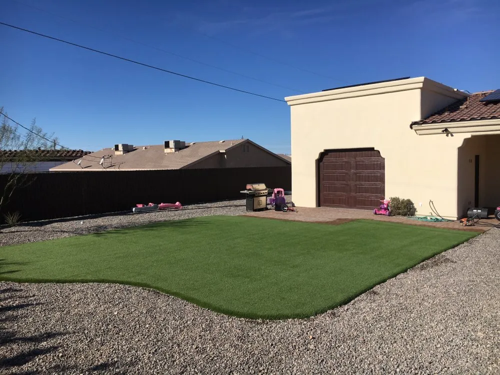 Expert landscape installation in Lake Havasu City, AZ by Garitee Landscapes & Bobcat Service