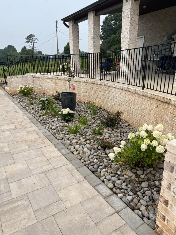 Expert landscaping services experts serving Colfax, NC - Garland Landscaping