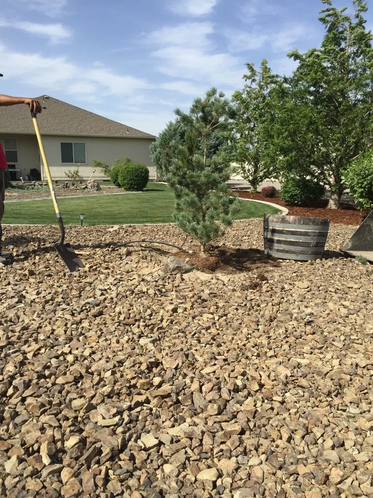 Local residential landscaping near you across Pasco, WA - Garlar Landscaping & Maintenance
