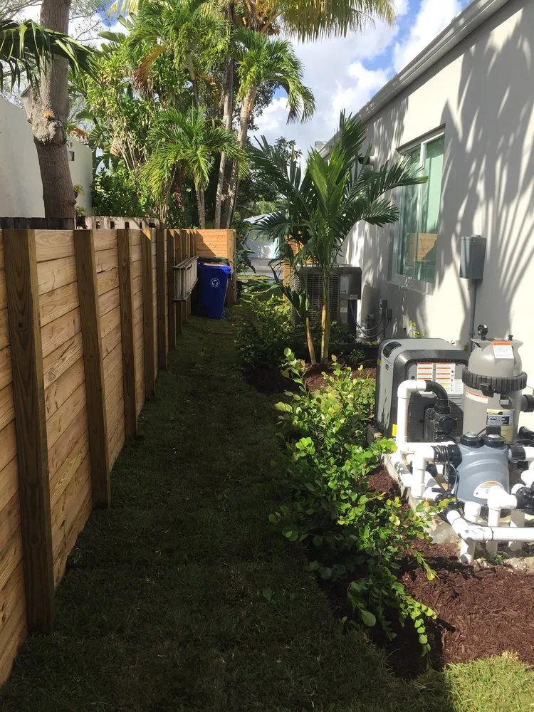 Affordable lawn care service in Davie, FL - Garmizos