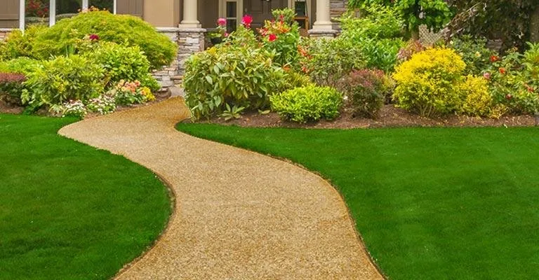 Professional lawn care service for outdoor upgrades across Missouri City, TX - Garnell's Landscaping LLC