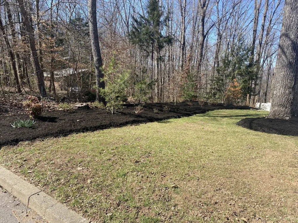 Trusted yard maintenance experts serving Oak Ridge, TN - Garner’s landscape