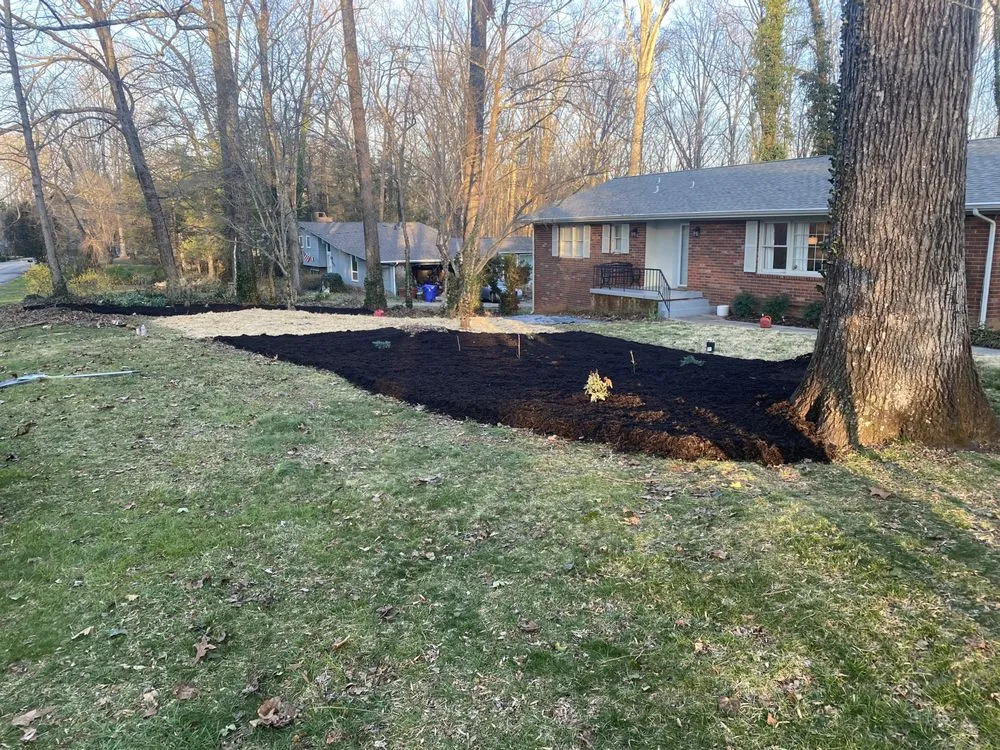 Trusted residential landscaping for residential properties in Oak Ridge, TN by Garner’s landscape