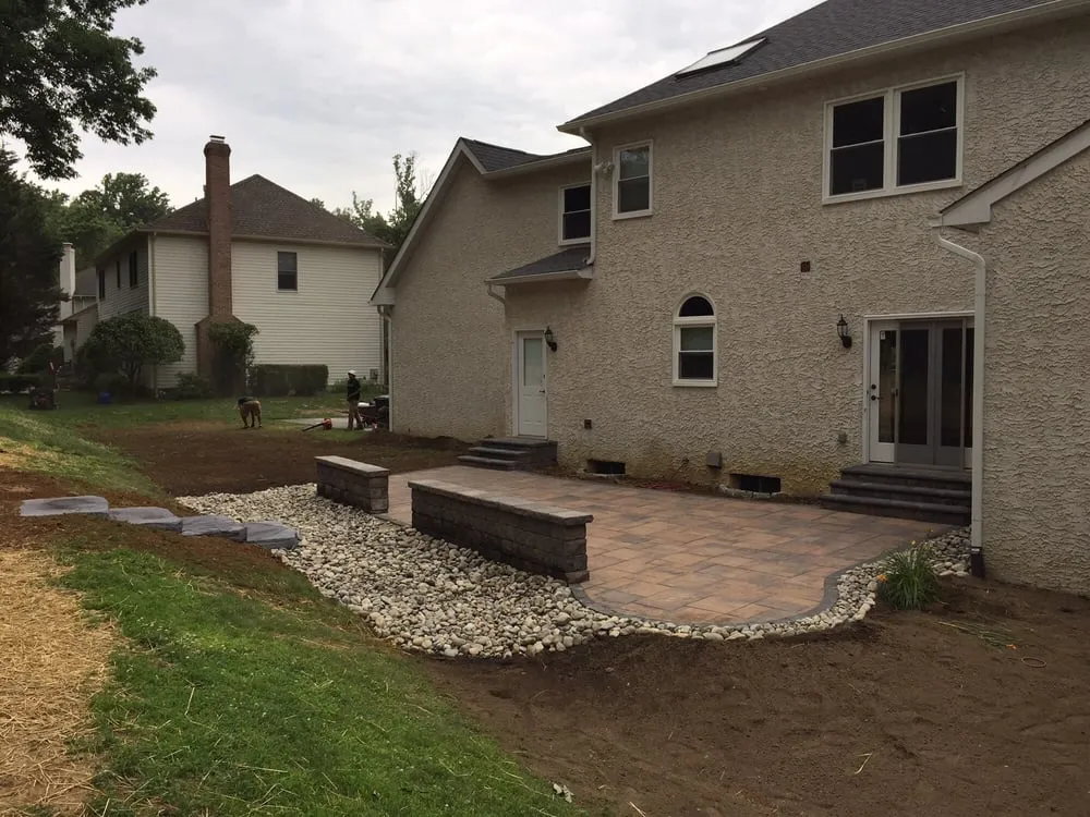 Custom landscaping services experts serving Garnet Valley, PA - Garnet Valley Farms