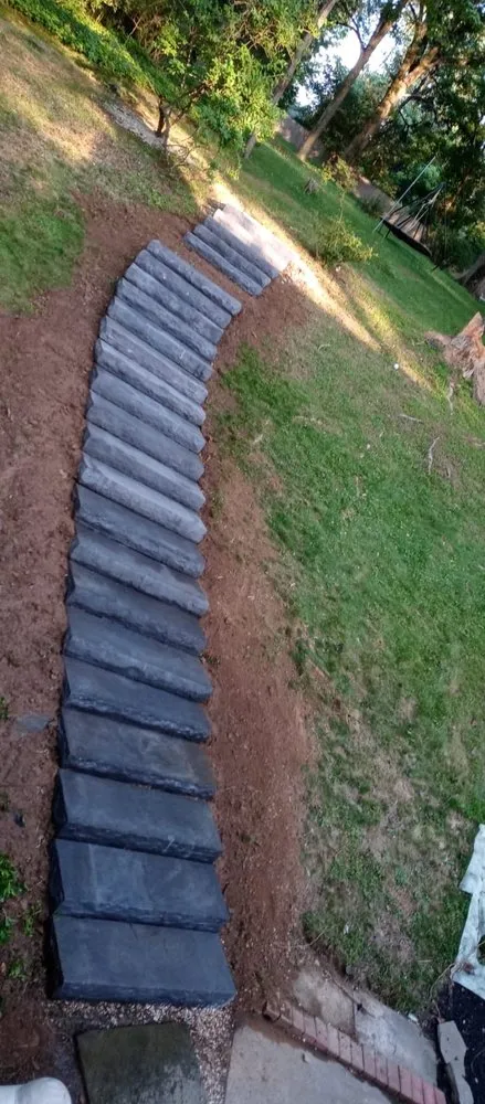 Custom outdoor landscaping in Glen Mills, PA - Garnet Valley Property Maintenance
