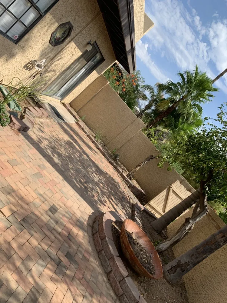 Custom yard maintenance in Mesa, AZ - Garnicas Landscaping