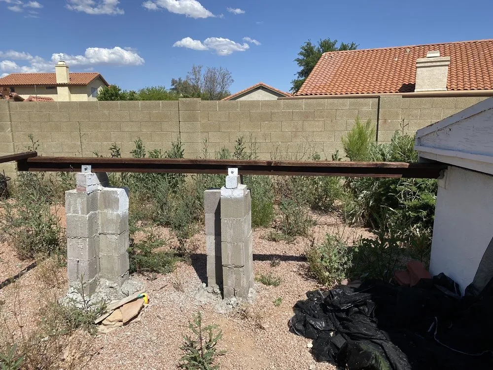 Professional lawn mowing service experts serving Mesa, AZ - Garnicas Landscaping