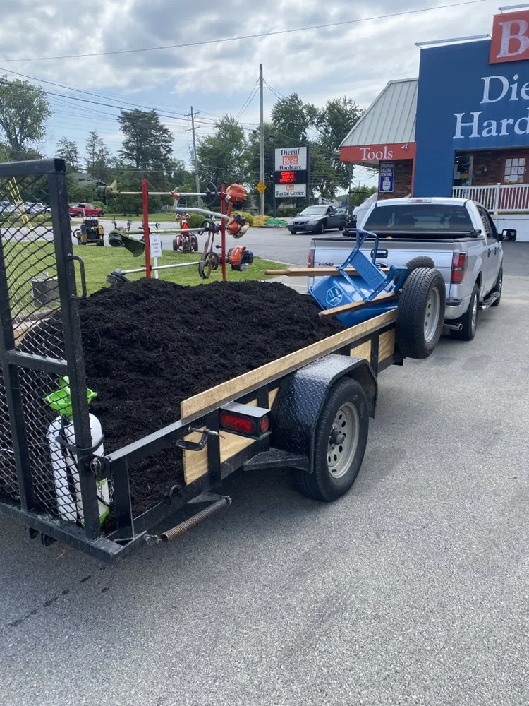 Reliable yard maintenance in Louisville, KY by Garpetti Outdoor Solutions