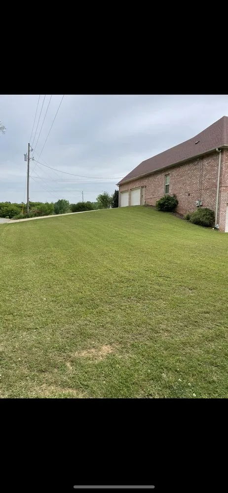 Reliable outdoor landscaping in Mccalla, AL by Garrett Landscaping Specialist