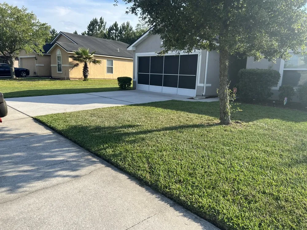 Professional outdoor landscaping for beautiful yards across Middleburg, FL - Garrett Smith's Lawn Services