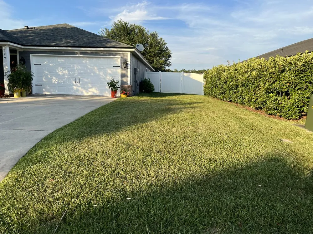Reliable landscaping services in Middleburg, FL - Garrett Smith's Lawn Services