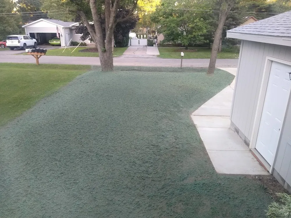 Top-rated outdoor landscaping in Waterford, MI - Garvey's Landscape & Hydro Seed