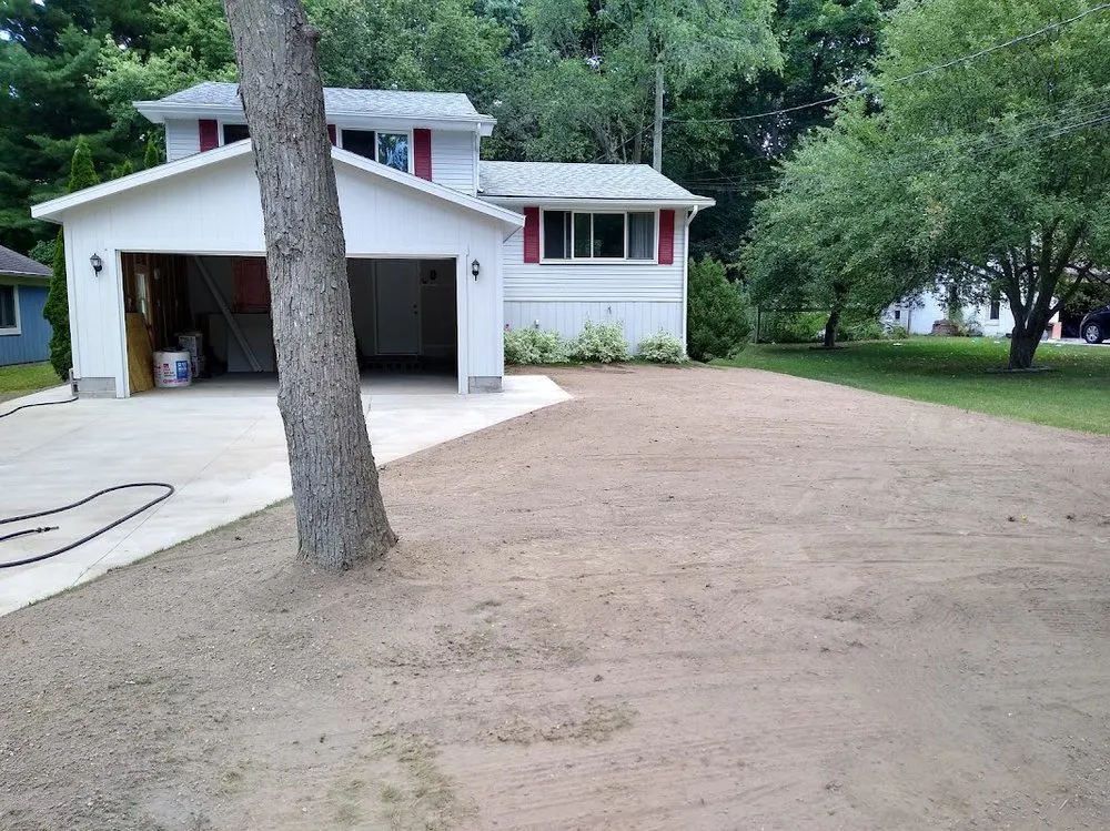 Custom garden landscaping in Waterford, MI - Garvey's Landscape & Hydro Seed