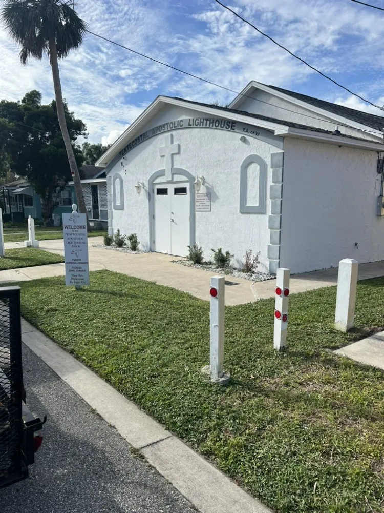 Local landscaping services for beautiful yards in Daytona Beach, FL by Garvin’s Lawn Service