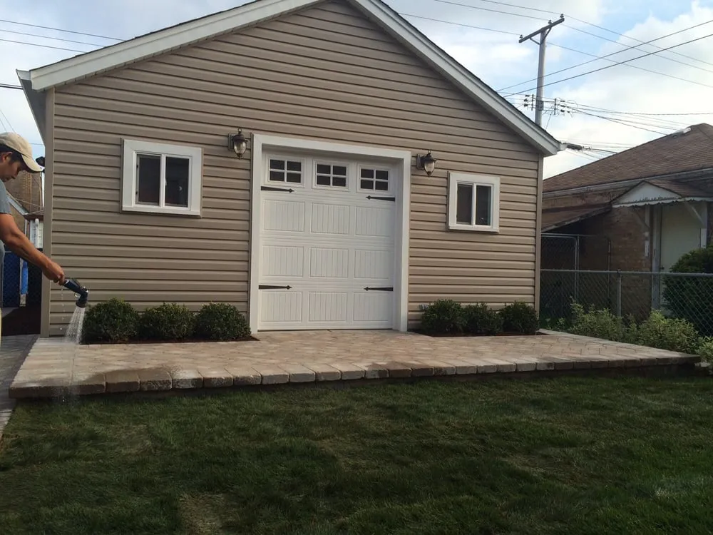 Affordable yard maintenance for beautiful yards in Chicago, IL by Gary Herbert Associates