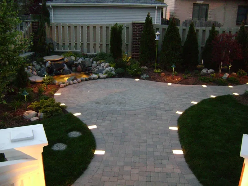 Trusted lawn care service with custom design across Chicago, IL - Gary's Finer Landscapes
