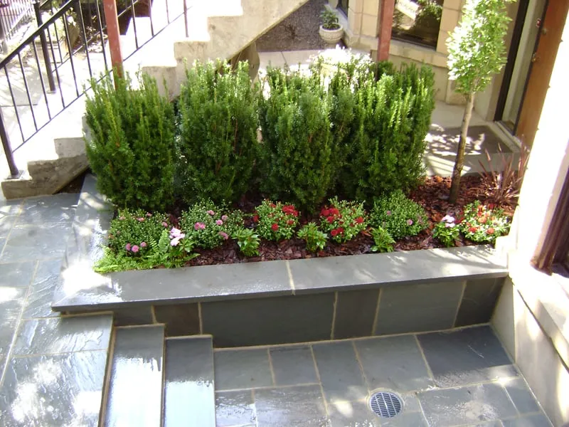 Affordable lawn care service in Chicago, IL by Gary's Finer Landscapes