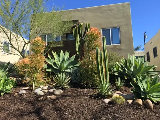 Gary's Gardening Logo