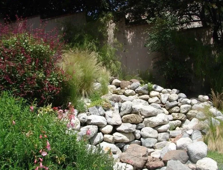 Reliable yard maintenance in Los Angeles, CA - Gary's Greenery
