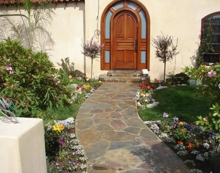 Affordable residential landscaping experts serving Los Angeles, CA - Gary's Greenery
