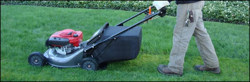 Reliable lawn mowing service experts serving Conyers, GA - Gary's Landscaping & Lawncare