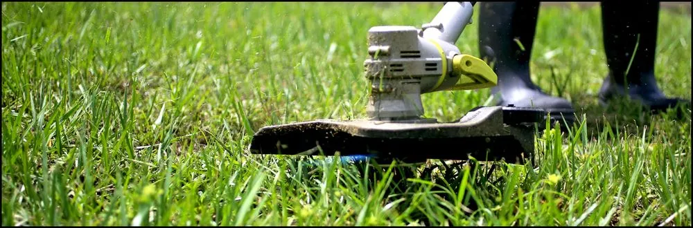 Custom lawn mowing service for beautiful yards in Conyers, GA by Gary's Landscaping & Lawncare