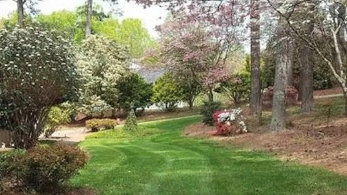 Custom lawn care service near you in Lawrenceville, GA by Gary's Landscaping