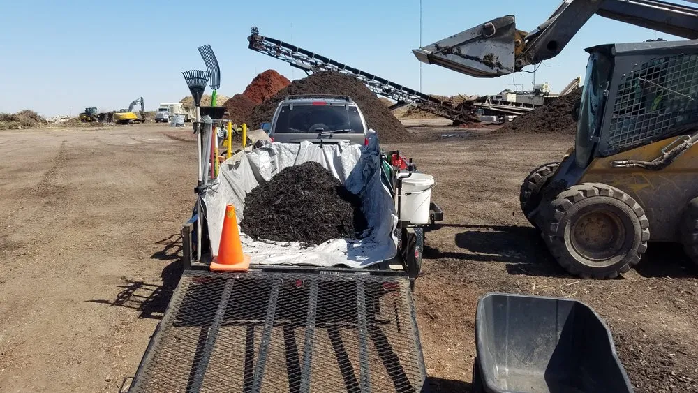 Professional lawn care service experts serving Kansas City, MO - Gary's Lawn Service, LLC