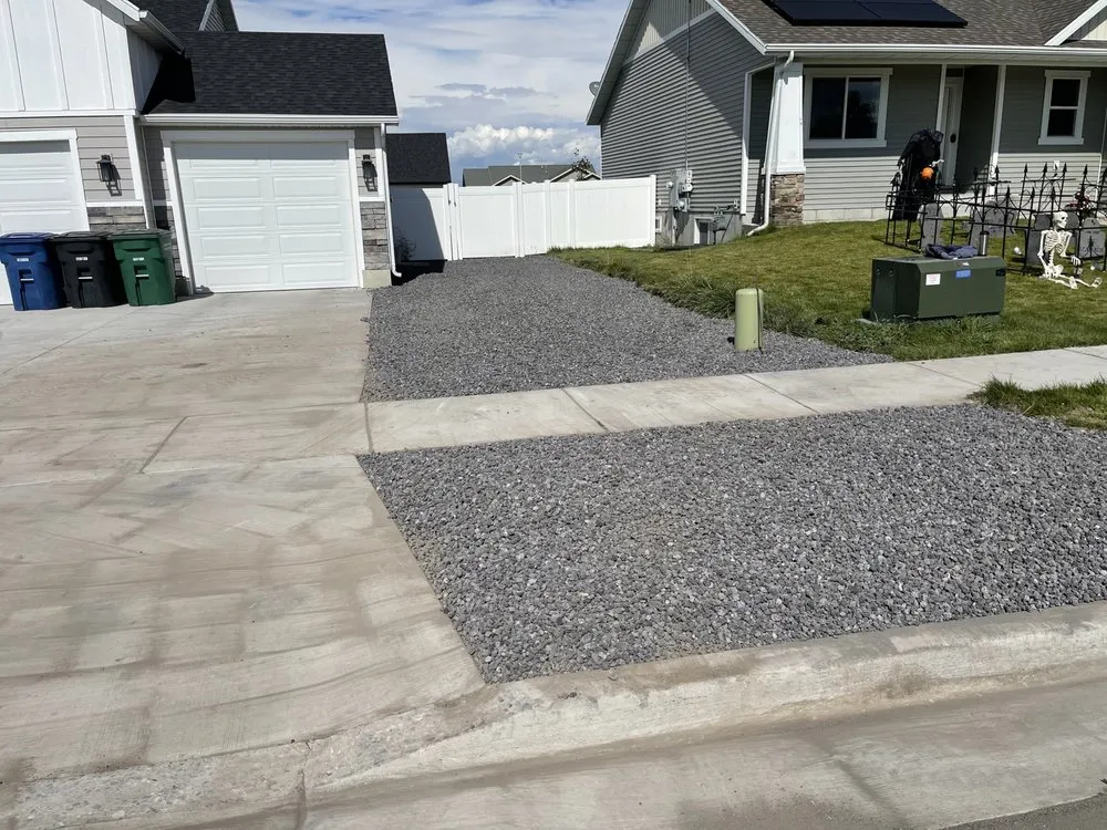 Affordable garden landscaping experts serving Smithfield, UT - Gary’s Little Red Tractor