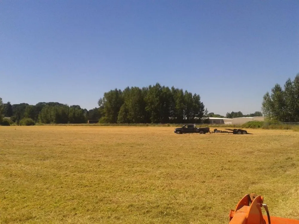 Affordable lawn care service in Silverton, OR by Gary's Tractor Service