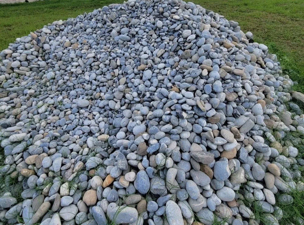 Local landscape installation experts serving Weslaco, TX - Garza Trucking