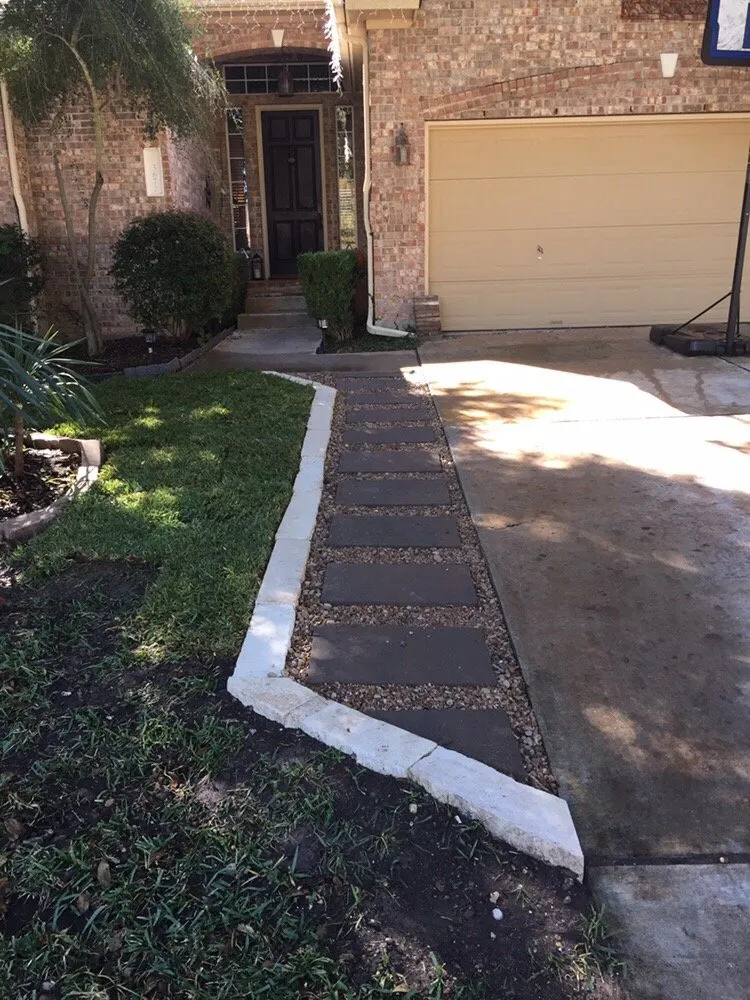 Affordable garden landscaping in Harker Heights, TX by Garza's Landscape