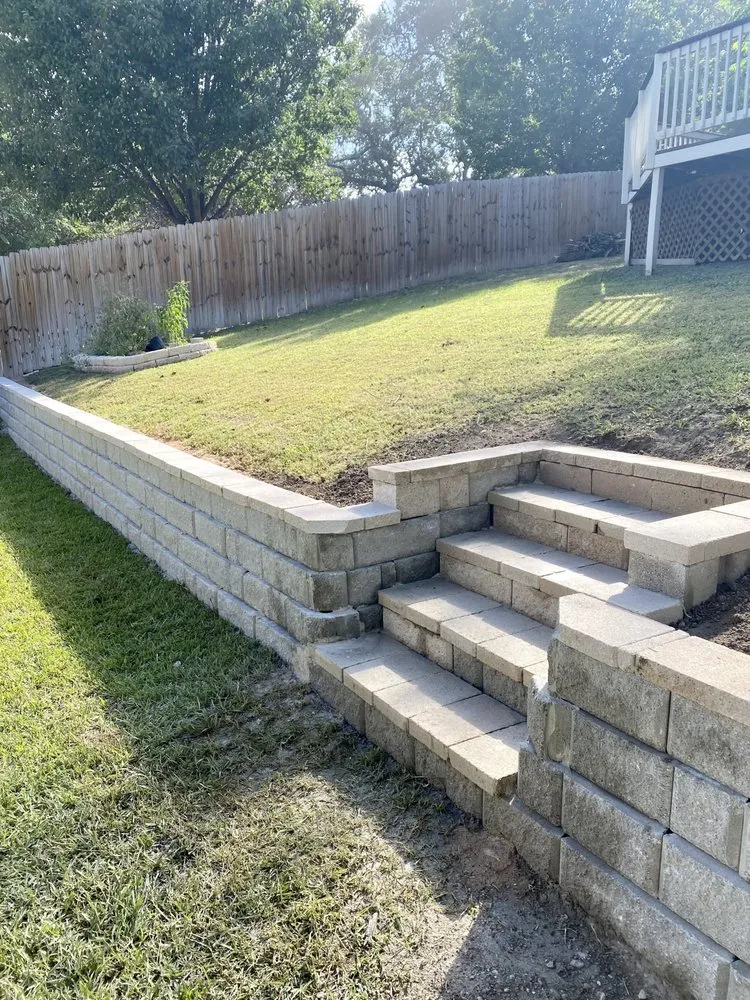 Top-rated residential landscaping experts serving Harker Heights, TX - Garza's Landscape