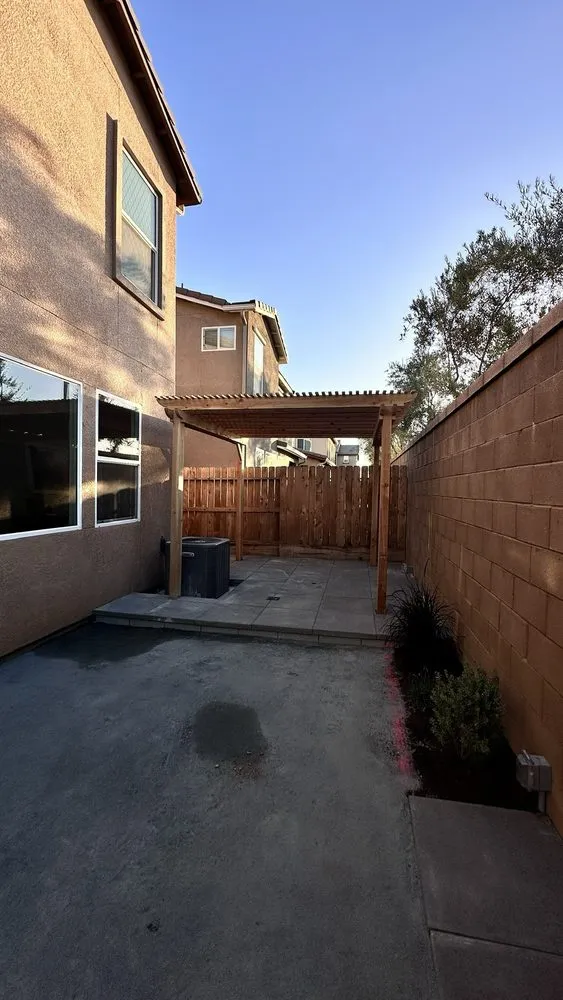 Reliable yard maintenance near you across Fresno, CA - Garzon Landscape & Maintenance