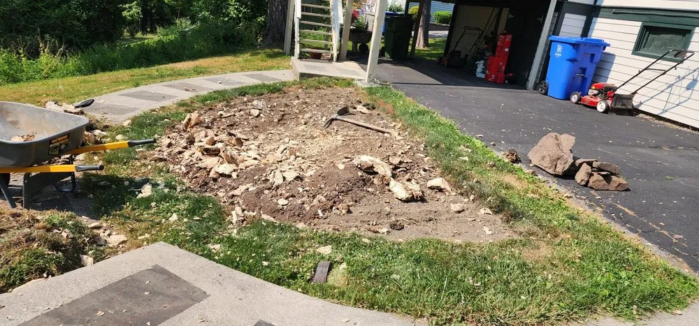 Top-rated yard maintenance in Middletown, NY - Garzon landscaping