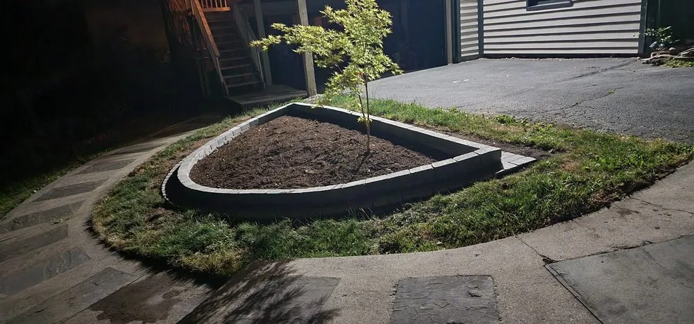 Custom yard maintenance experts serving Middletown, NY - Garzon landscaping