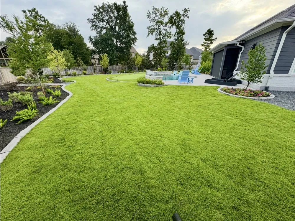 Affordable yard maintenance experts serving Willis, TX - Gas Cans Lawn Services